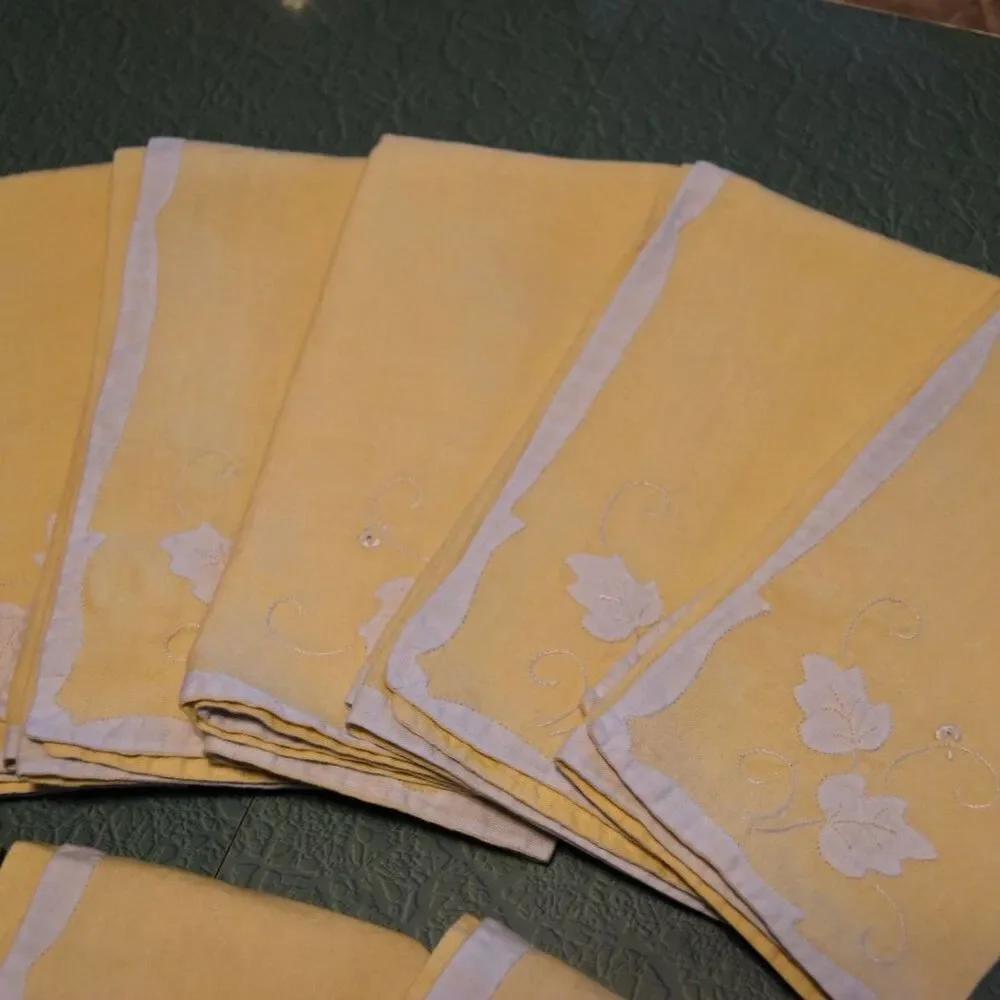 Vintage 50s Yellow Embroidered Ivy Luncheon Napkin Set 9 Satin Edge Mid Century